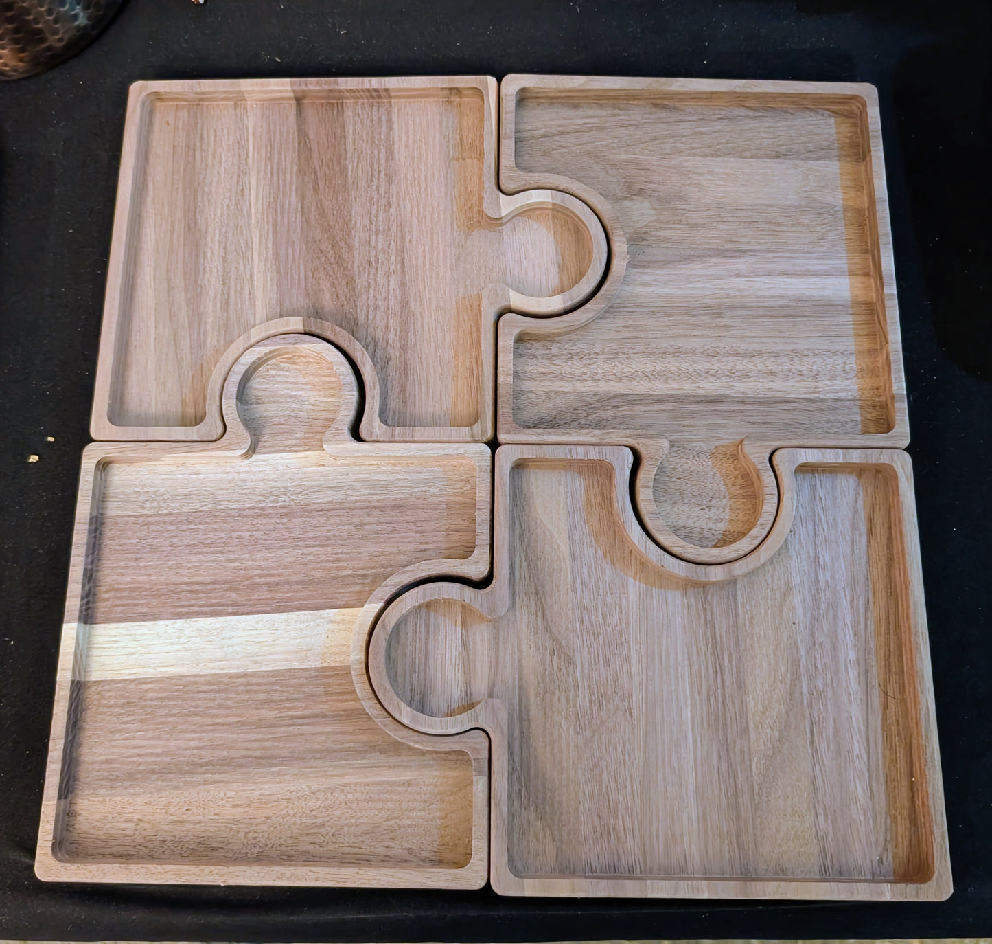 🧩 Puzzle Piece Tray Set of 4